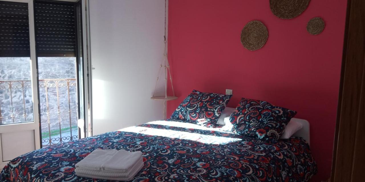 Puerta De Bisagra-Parking Gratis- Con 2 Habitaciones 톨레도 외부 사진